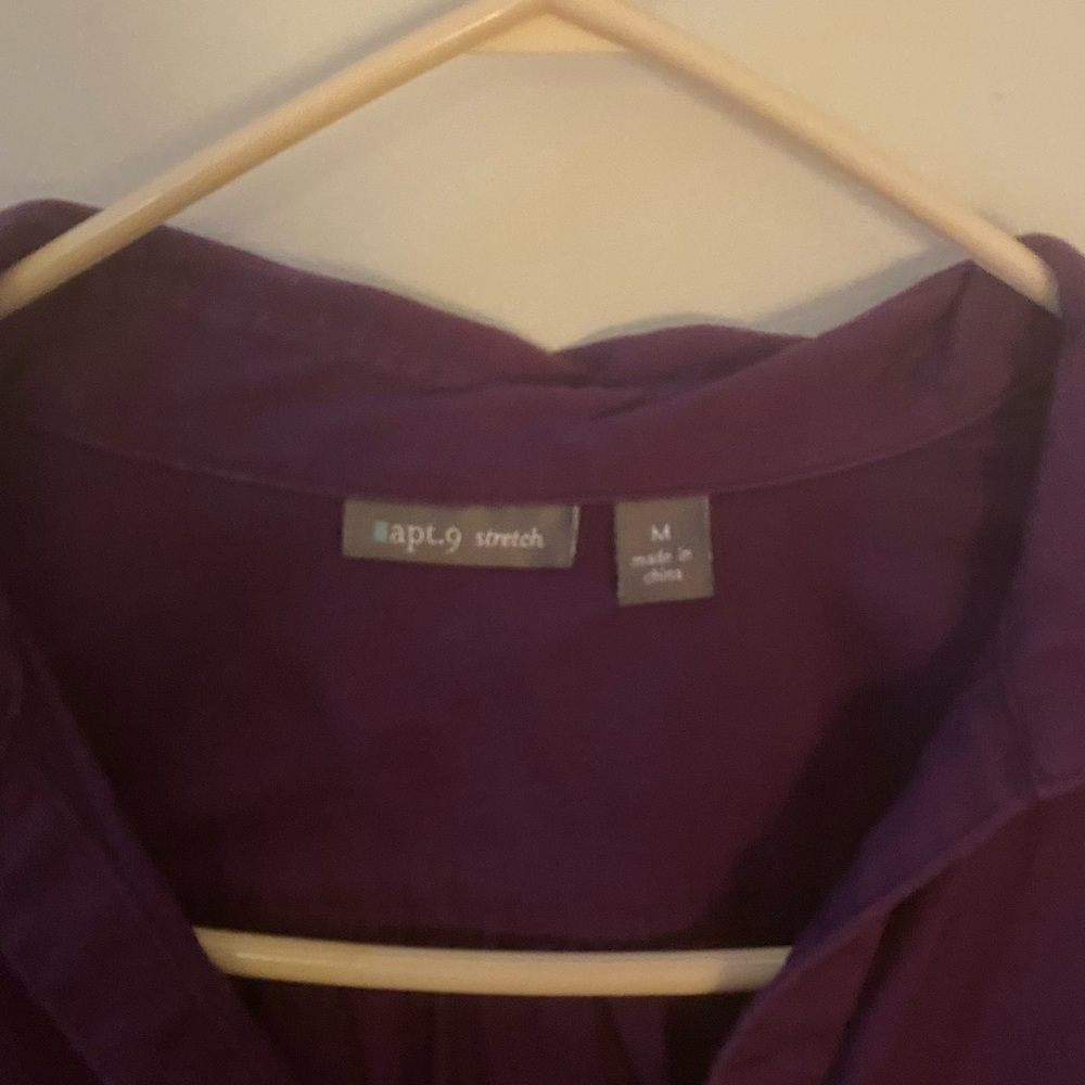 Long sleeve button down - Picture 2 of 3